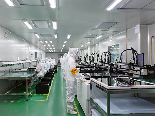 Kingtech LCD Display Cutting Workshop