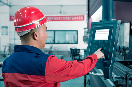 Použité produkty pro zobrazení průmyslových strojů